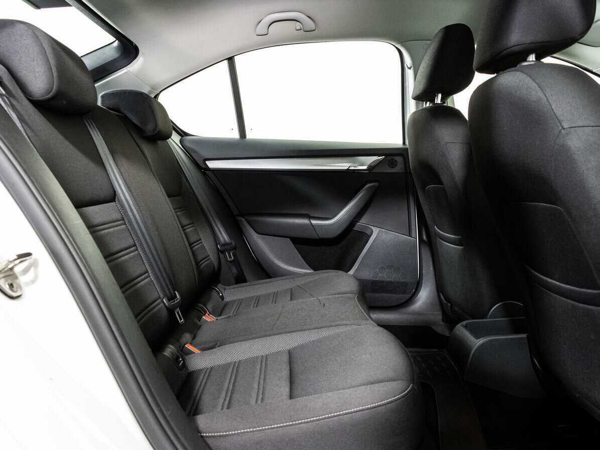 Skoda Octavia, 2018 Фото №13