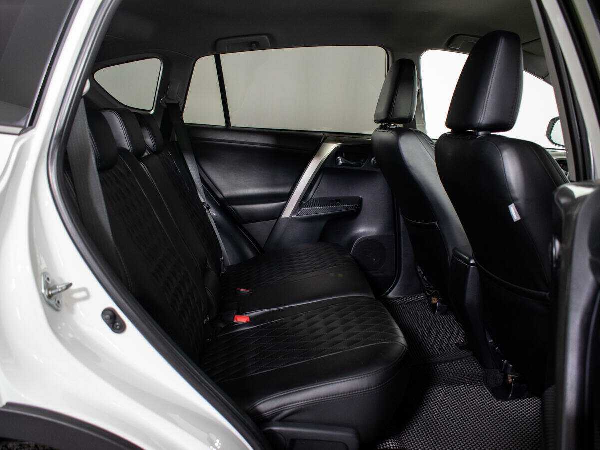 Toyota RAV4, 2013 Фото №8