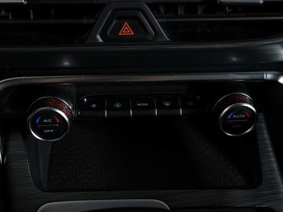 Geely Tugella, 2021 Фото №24