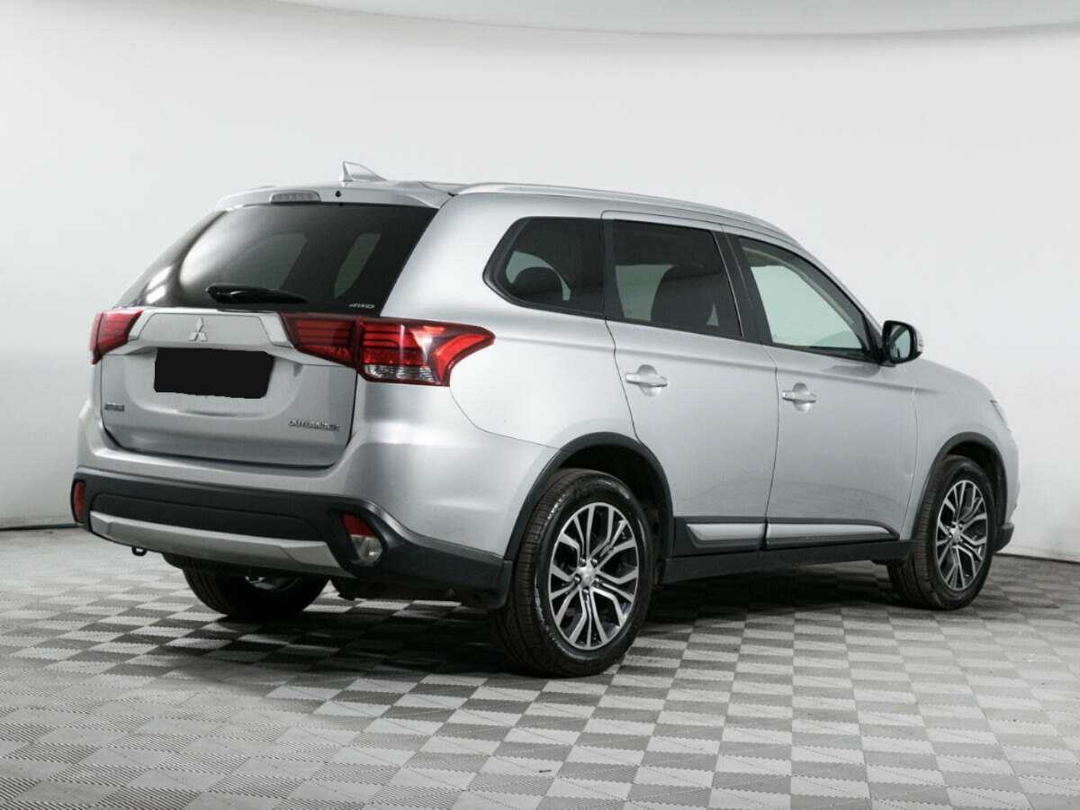 Mitsubishi Outlander, 2017 - 134 690 км. | Фото №4