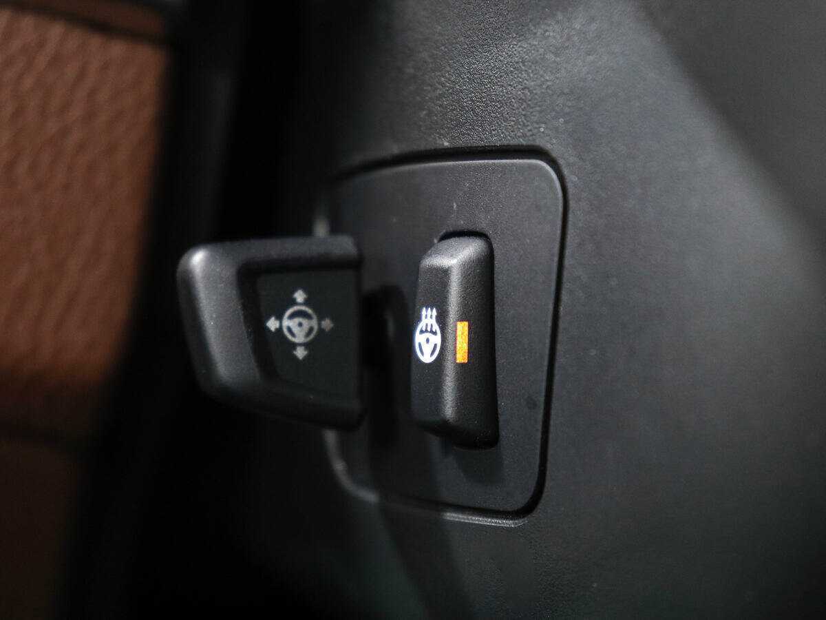 BMW 5 серии 528i xDrive, 2016 Фото №16