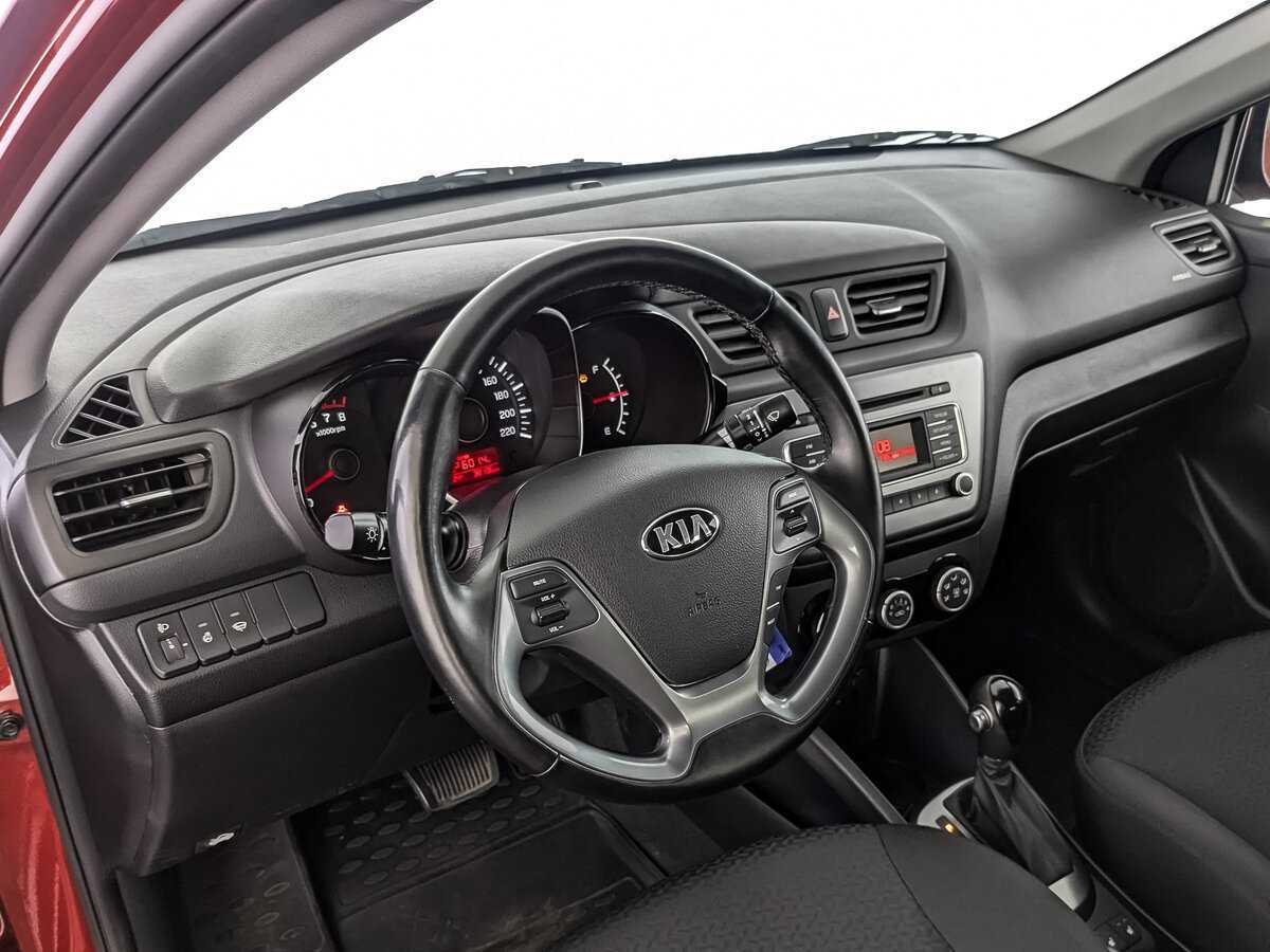 Kia Rio, 2016 Фото №11