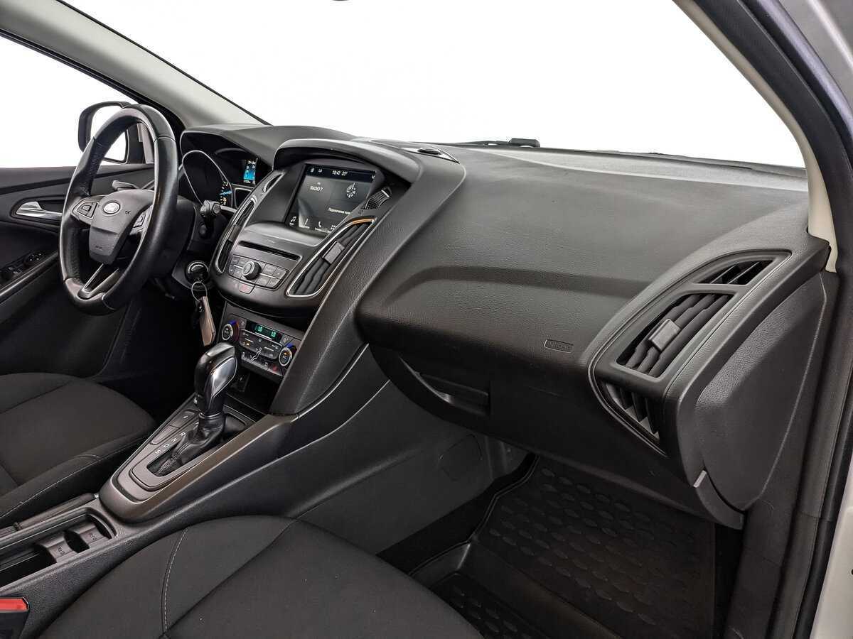 Ford Focus, 2019 Фото №9