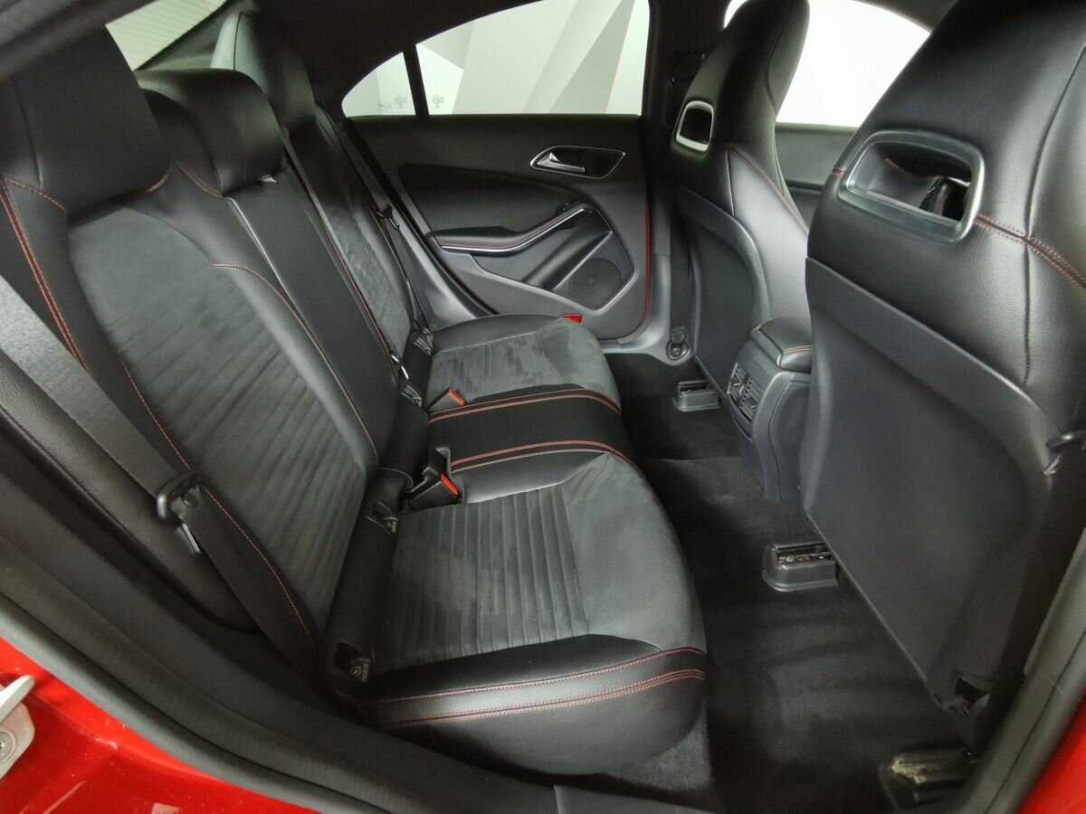 Mercedes-Benz CLA 250, 2014 Фото №12
