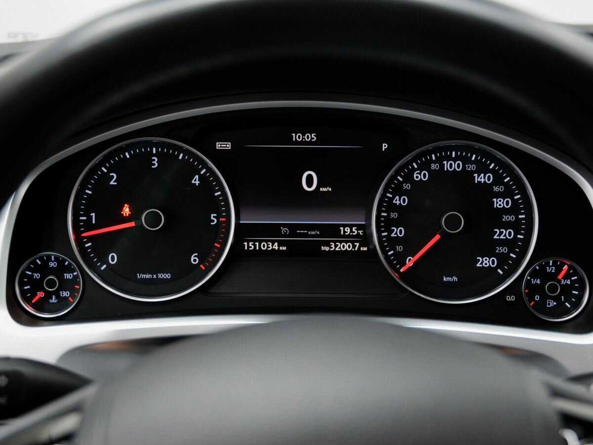 Volkswagen Touareg, 2016 Фото №22