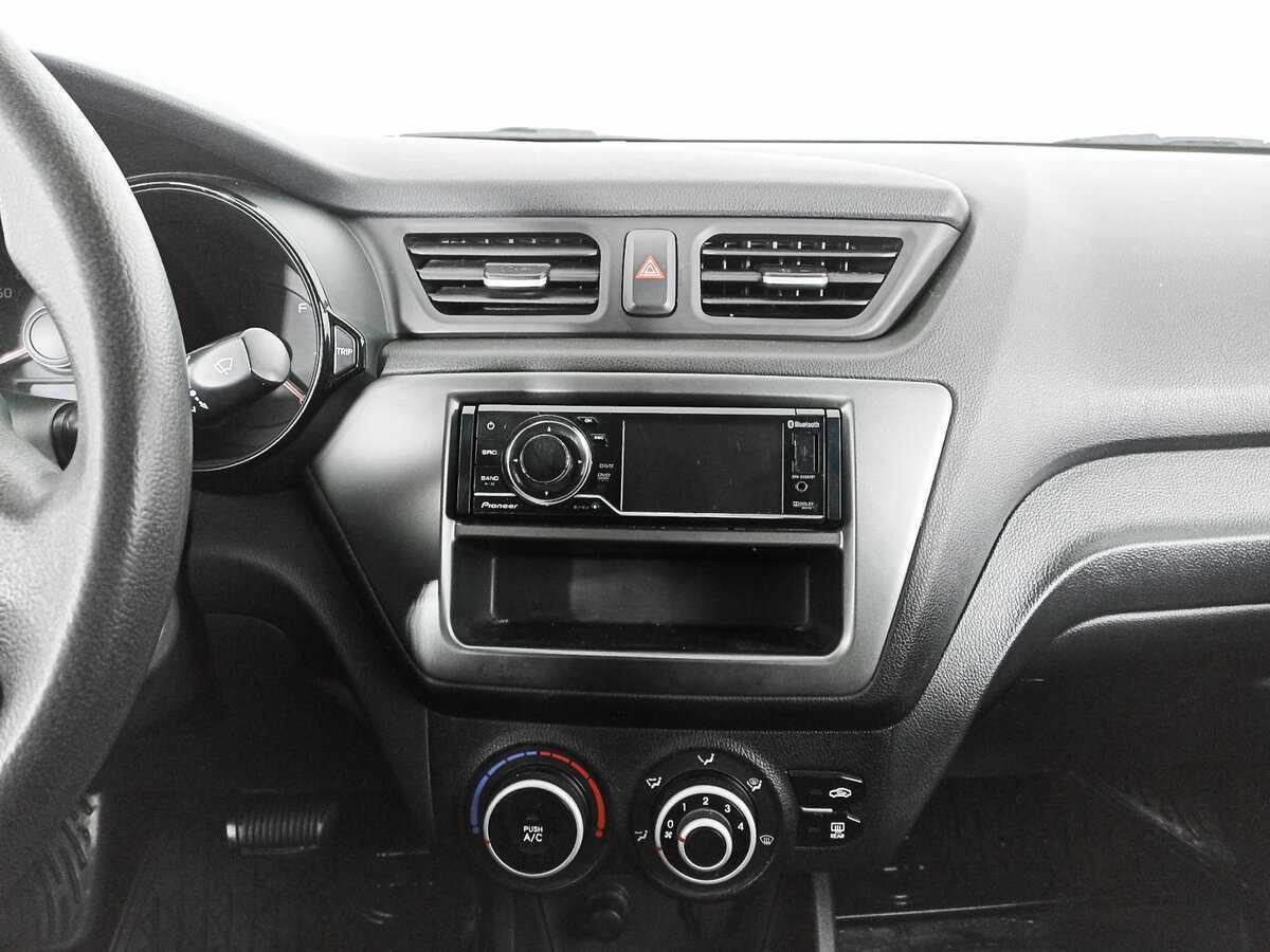 Kia Rio, 2013 Фото №10