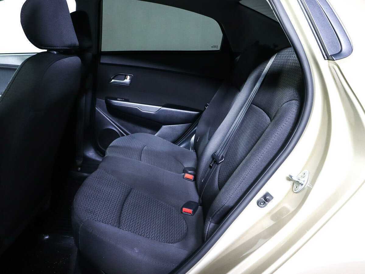 Kia Rio, 2015 Фото №10