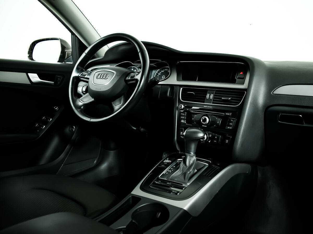 Audi A4, 2013 Фото №9