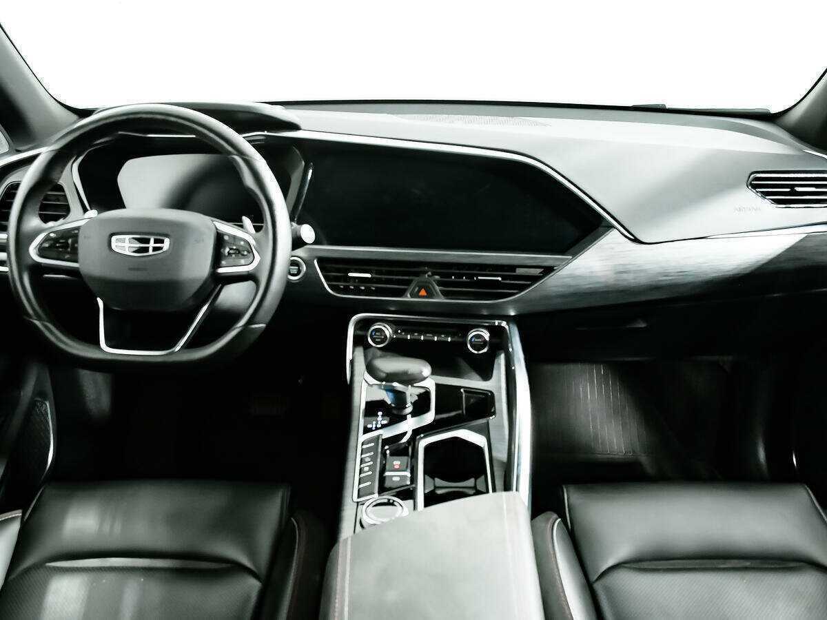 Geely Tugella, 2022 Фото №11