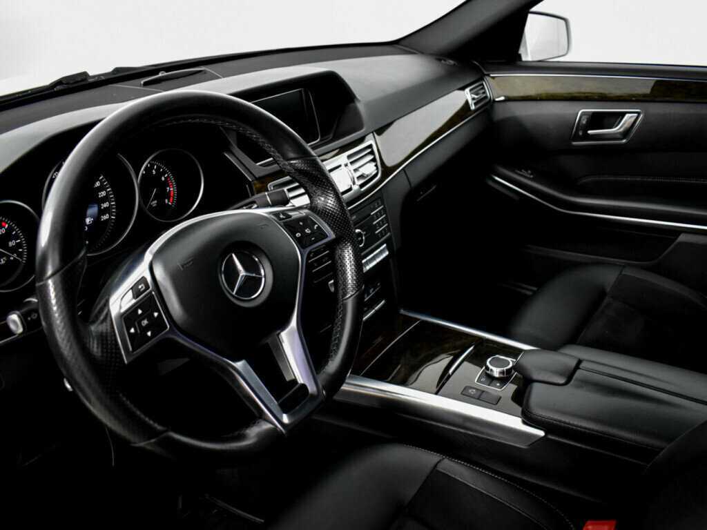 Mercedes-Benz E-Класс 200, 2015 Фото №9