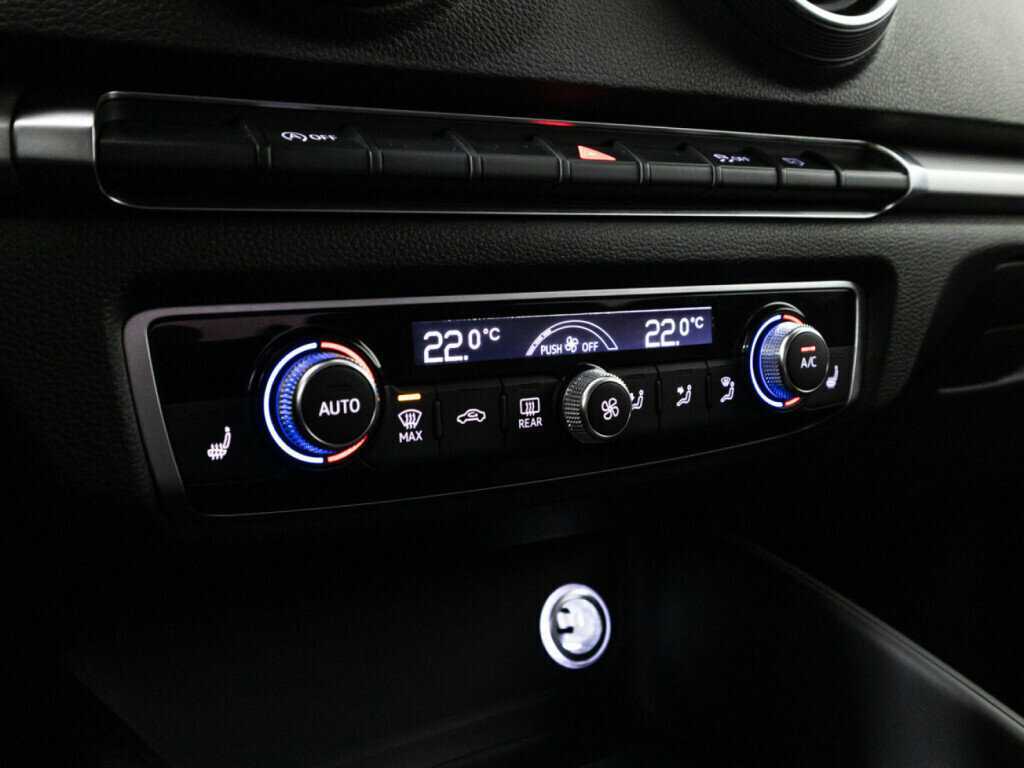 Audi A3, 2017 Фото №16