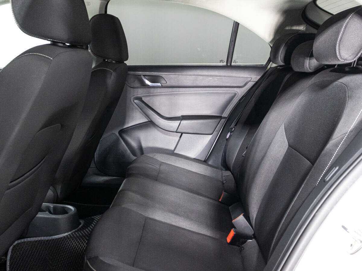 Skoda Rapid, 2014 Фото №10