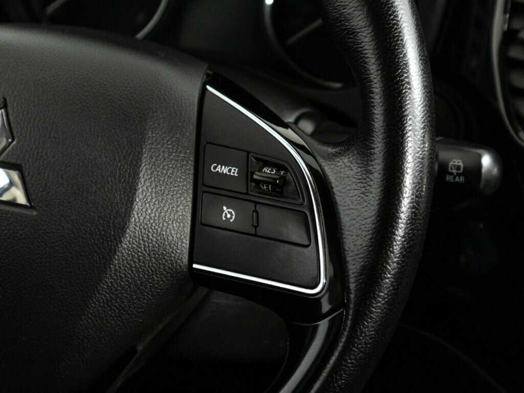 Mitsubishi Outlander, 2018 Фото №17