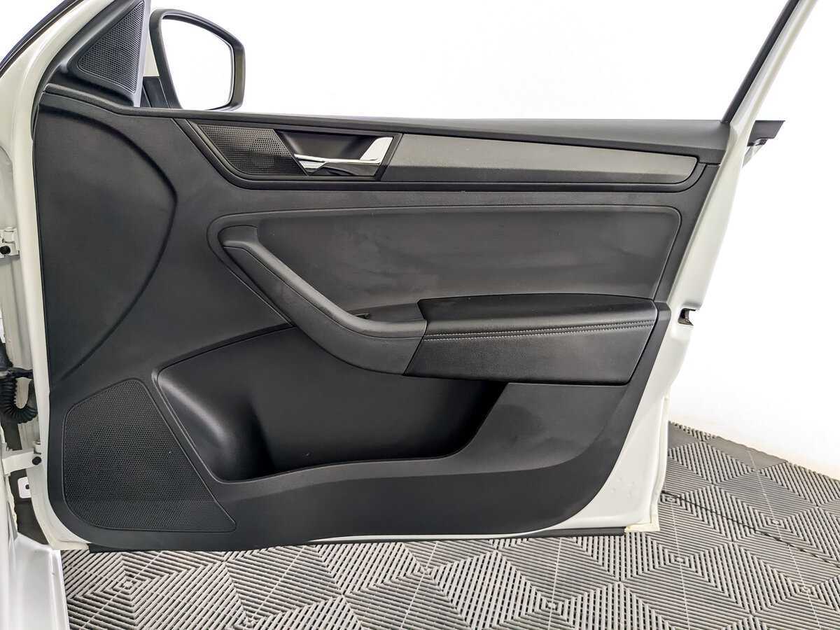 Skoda Rapid, 2020 Фото №19