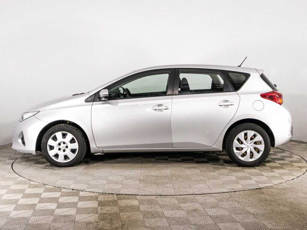 Toyota Auris, 2013 Фото №8