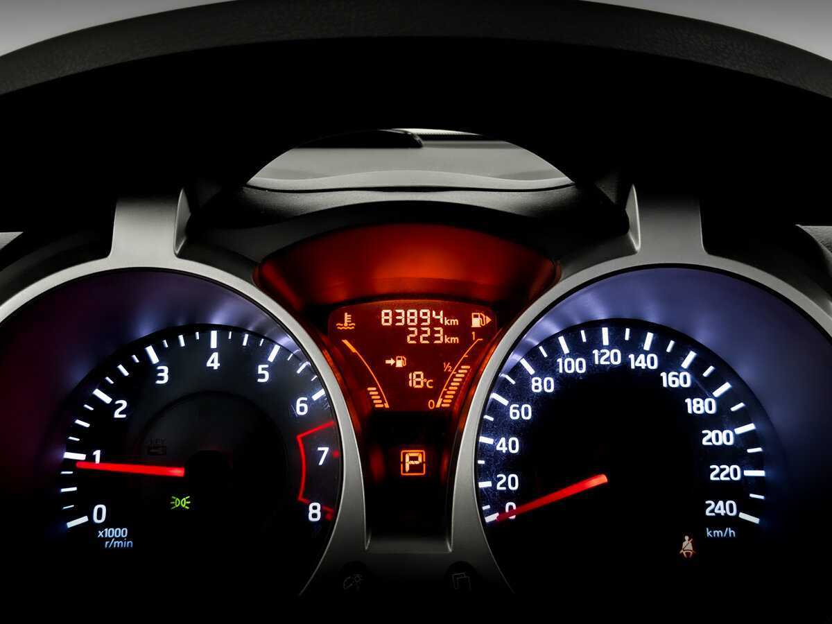 Nissan Juke, 2014 Фото №13