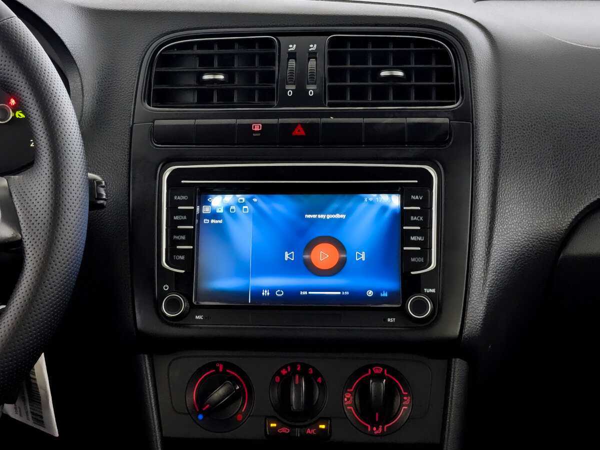 Volkswagen Polo, 2020 Фото №15