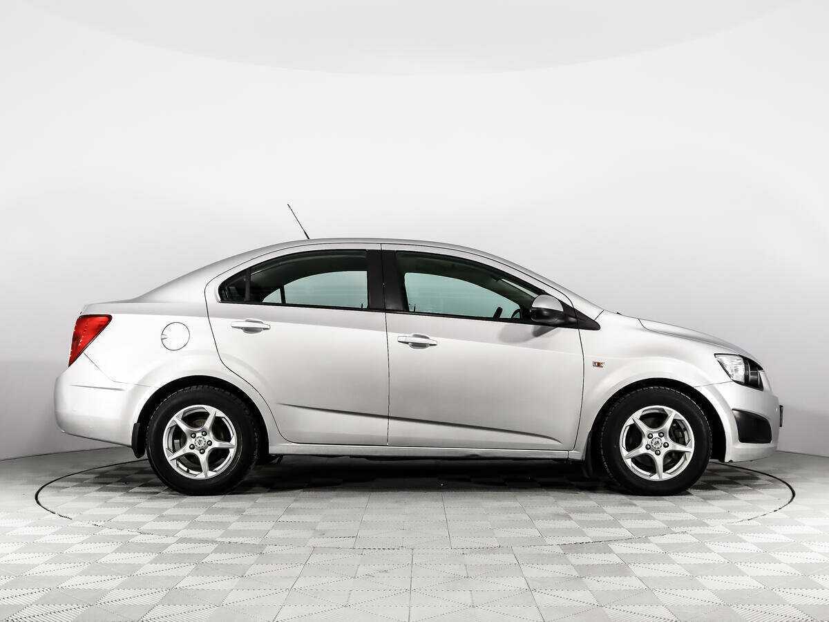 Chevrolet Aveo, 2014 - 98 603 км. | Фото №4