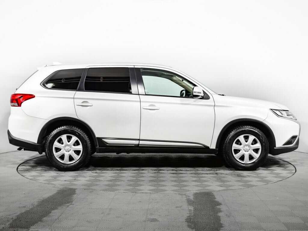 Mitsubishi Outlander, 2020 - 70 826 км. | Фото №4