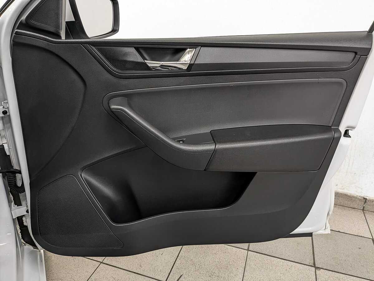 Skoda Rapid, 2019 Фото №21