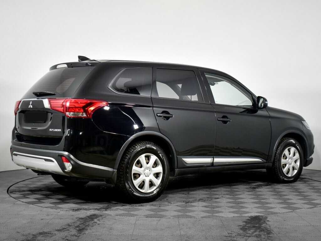 Mitsubishi Outlander, 2019 - 87 000 км. | Фото №4