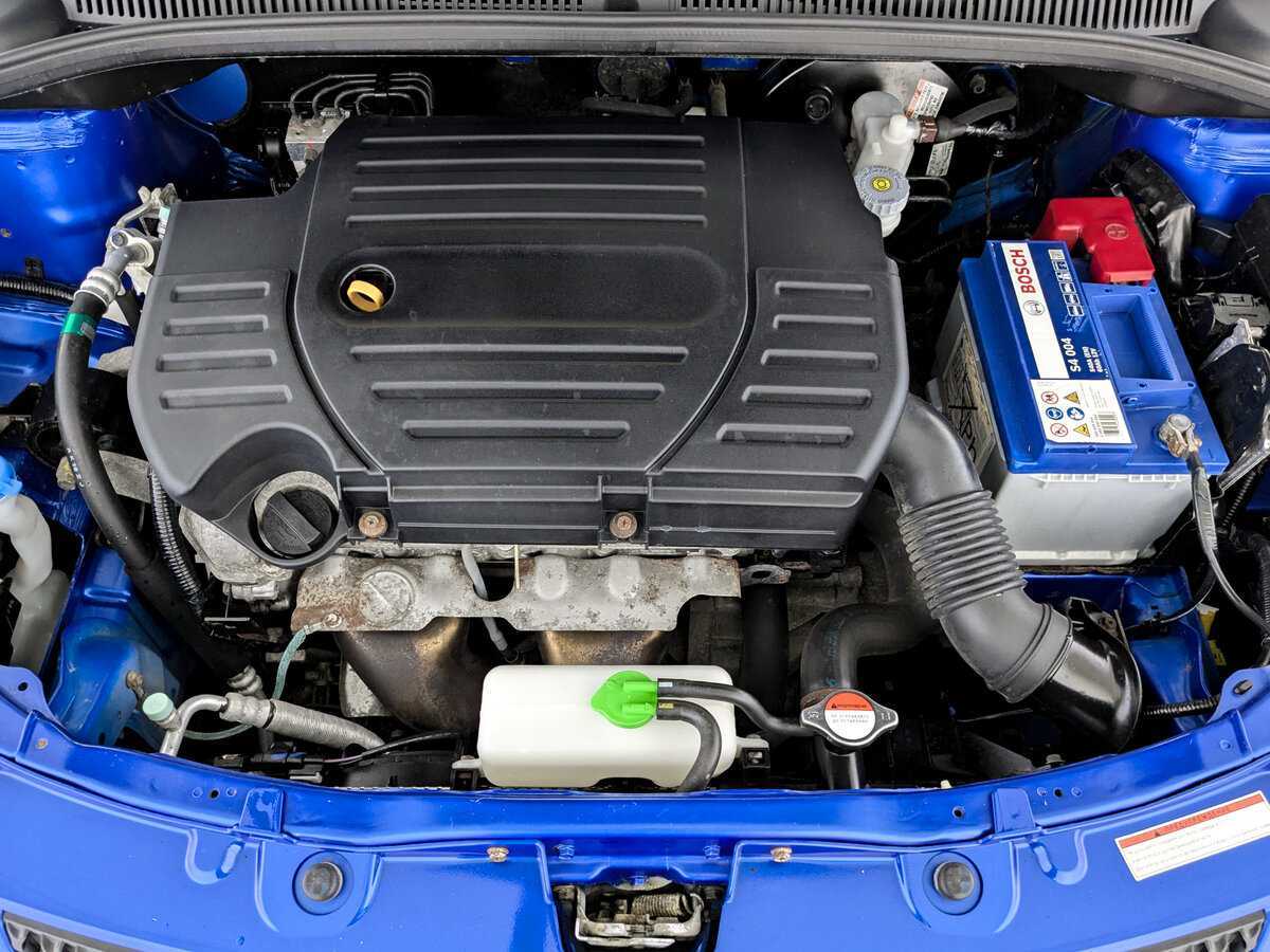 Suzuki SX4, 2012 Фото №9