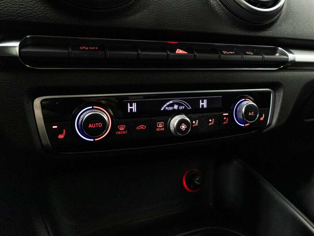 Audi A3 Sportback, 2013 Фото №17