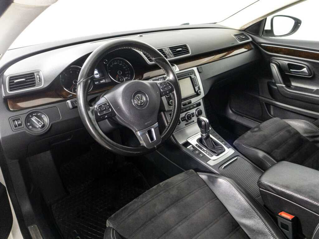 Volkswagen Passat CC, 2014 Фото №11