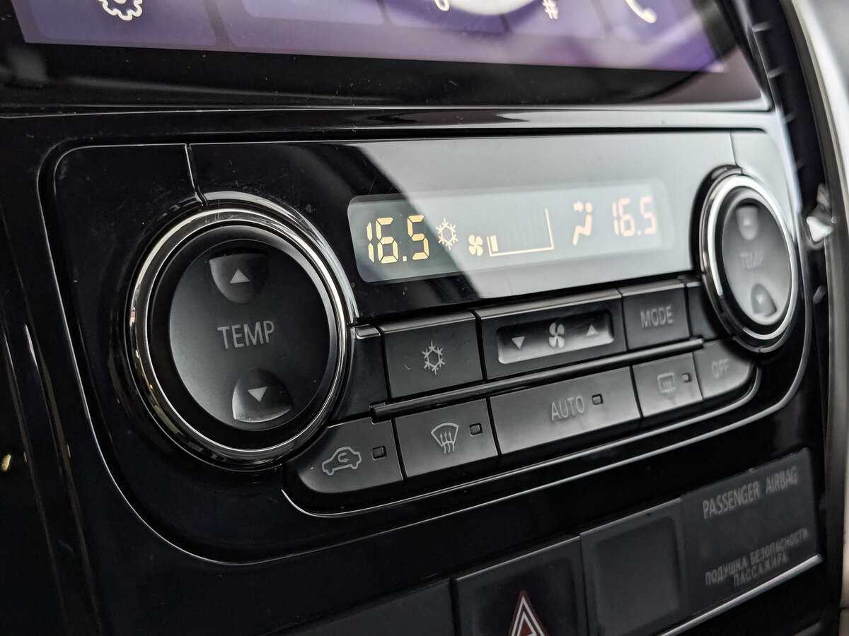 Mitsubishi Pajero Sport, 2017 Фото №19