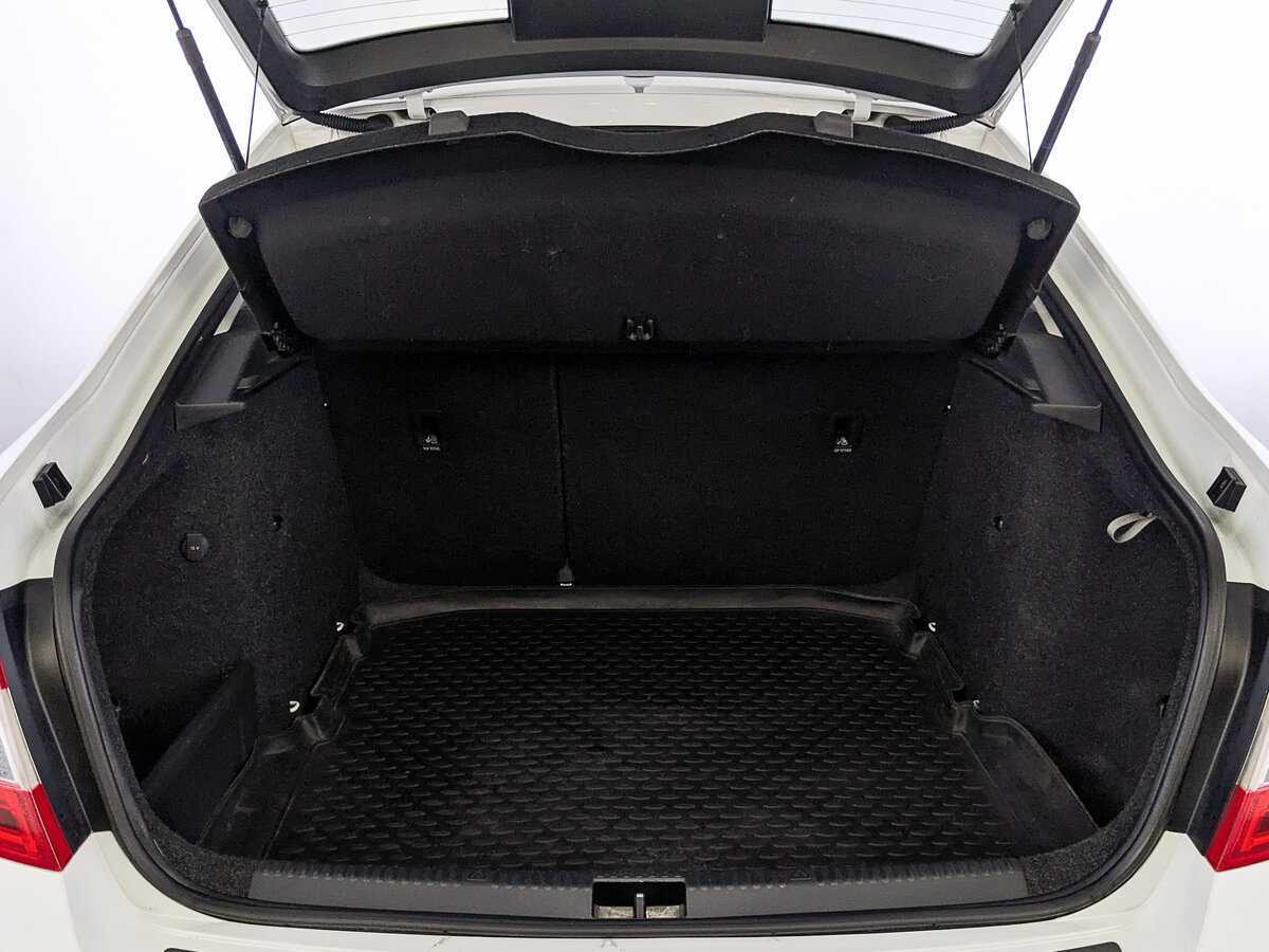 Skoda Octavia, 2018 Фото №10