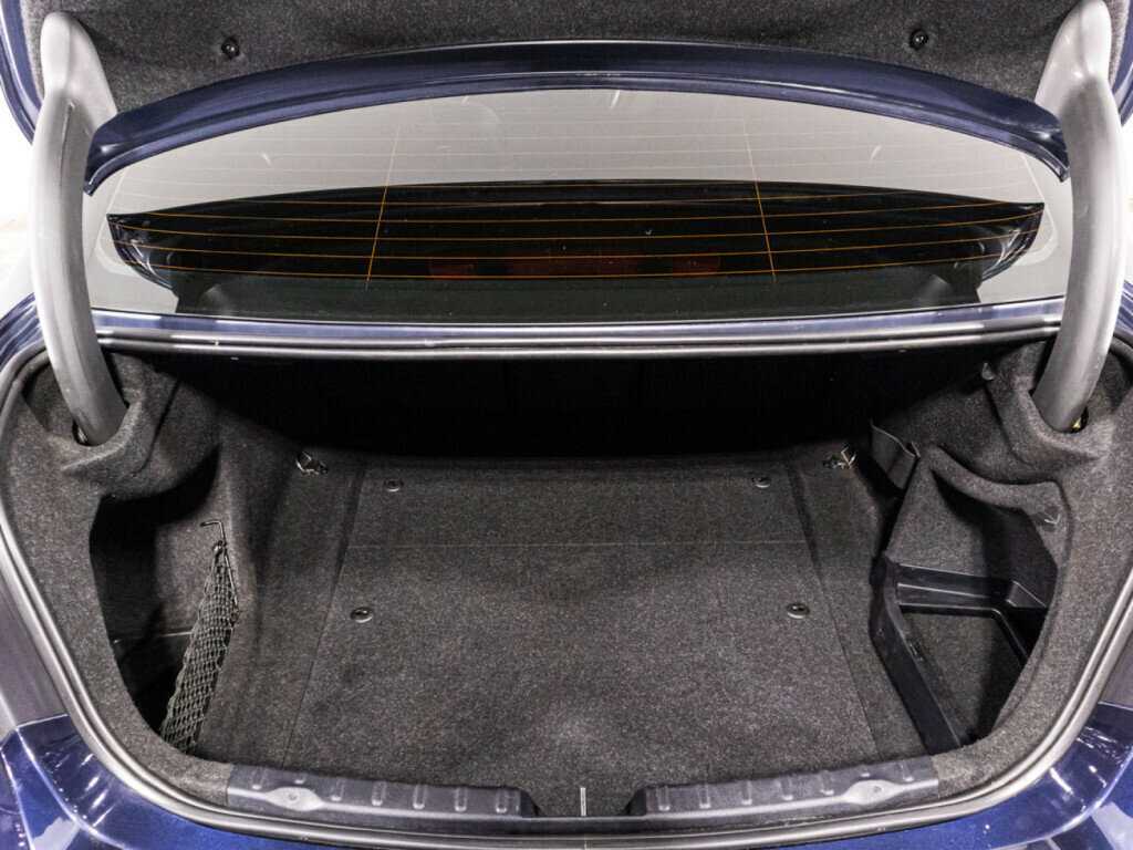 BMW 3 серии 328i xDrive, 2012 Фото №15