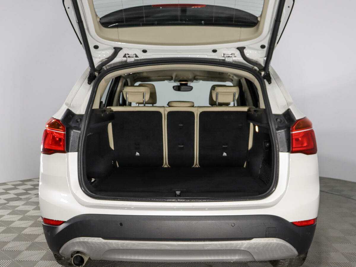 BMW X1 18d xDrive, 2017 Фото №17