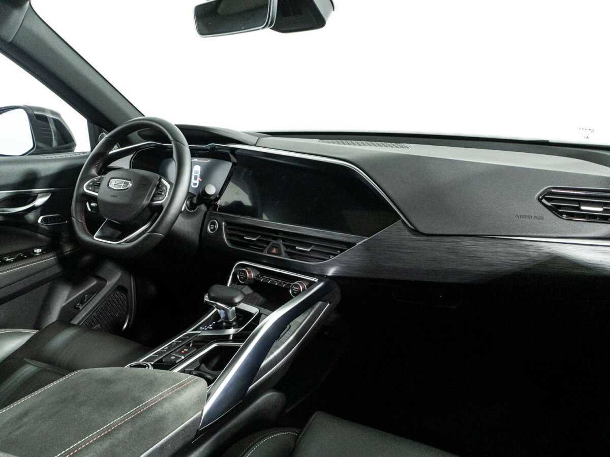 Geely Tugella, 2023 Фото №9