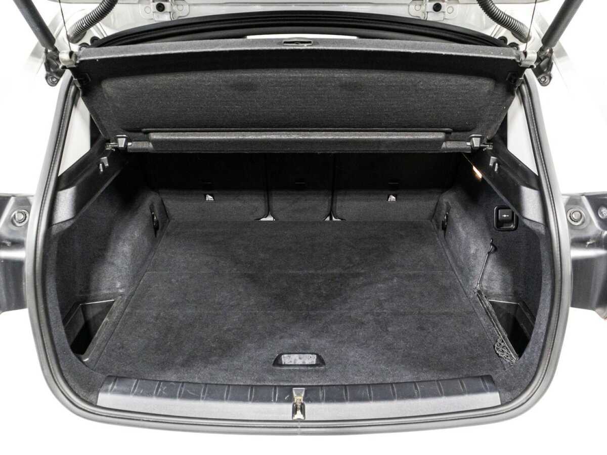 BMW X1 18d xDrive, 2016 Фото №15