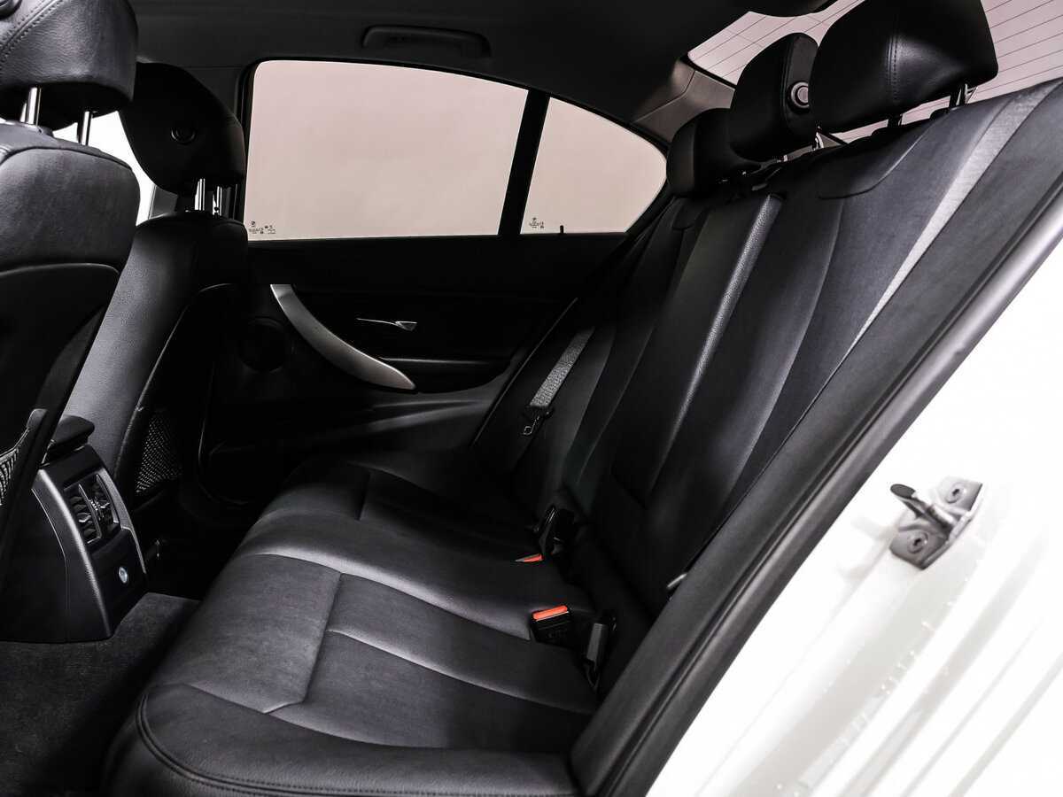 BMW 3 серии 320d, 2017 Фото №13