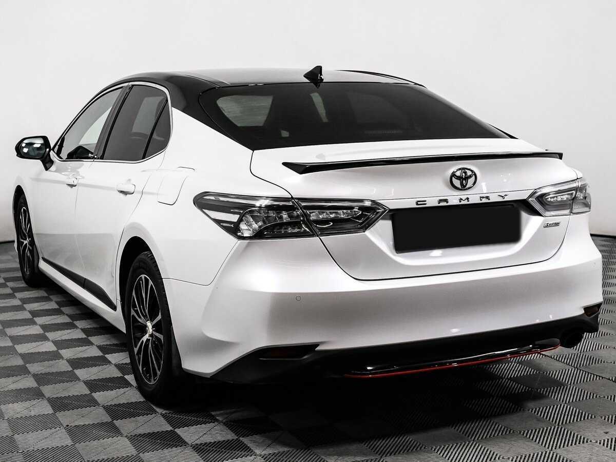 Toyota Camry, 2020 Фото №7