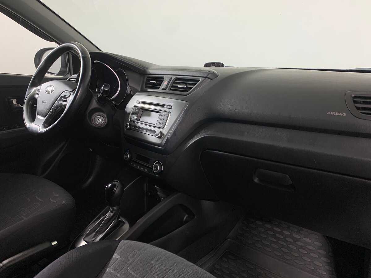 Kia Rio, 2016 Фото №11