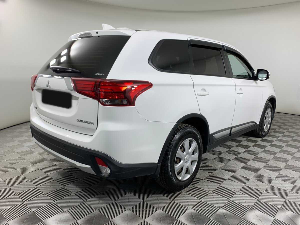 Mitsubishi Outlander, 2017 - 275 602 км. | Фото №5