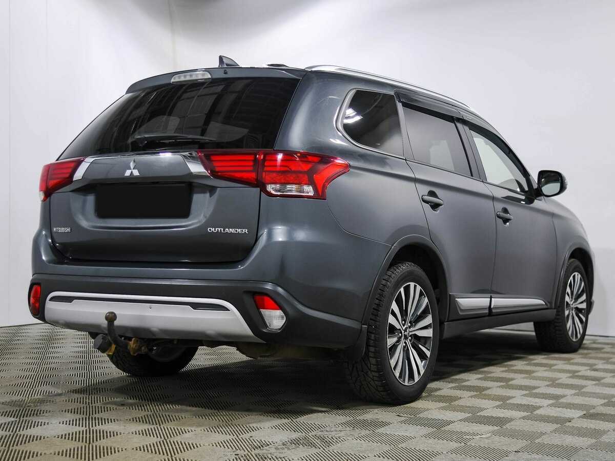 Mitsubishi Outlander, 2018 - 147 287 км. | Фото №4