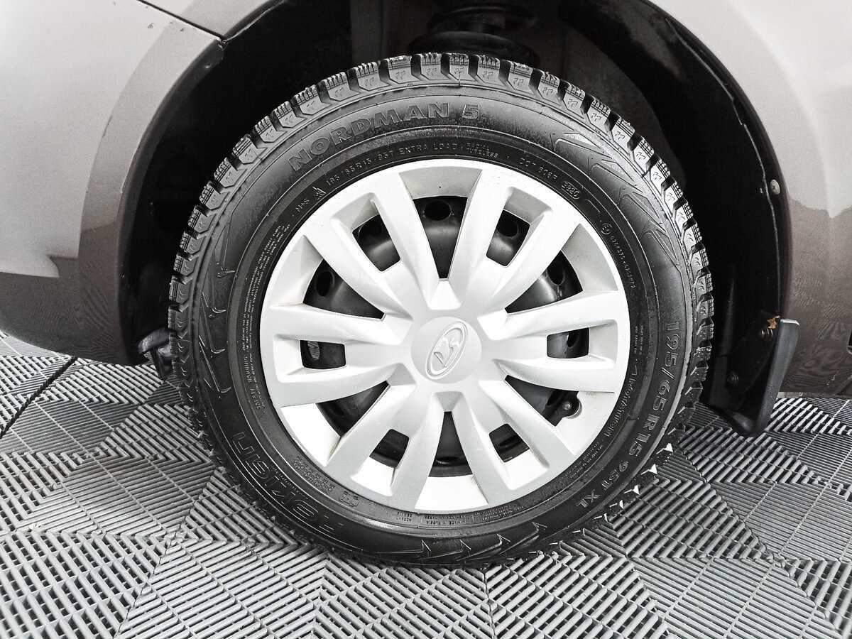 Lada (ВАЗ) Vesta SW, 2021 Фото №18