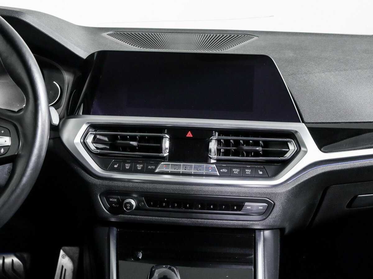 BMW 3 серии 318d, 2019 Фото №10