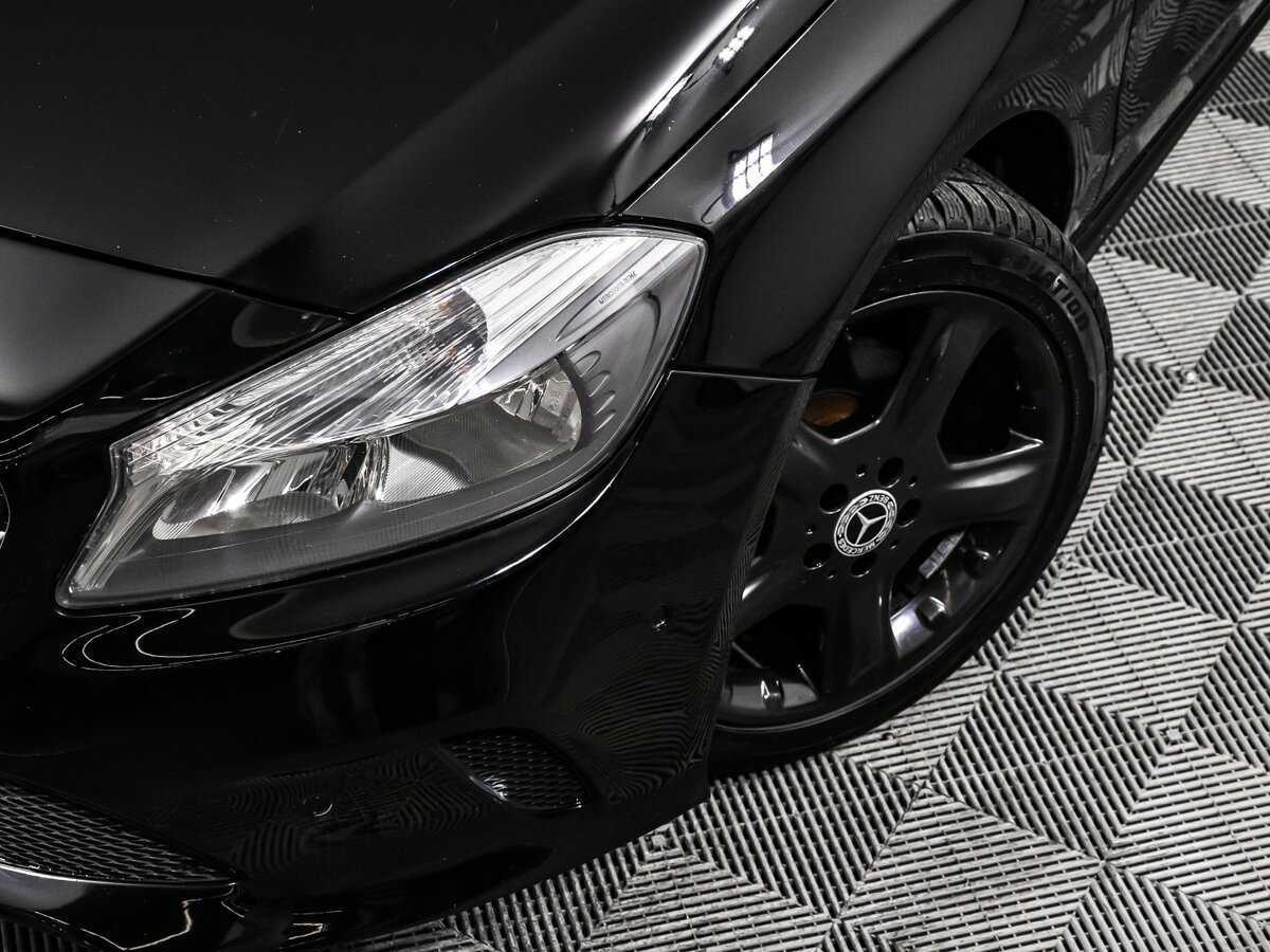 Mercedes-Benz A-Класс 180, 2017 Фото №15