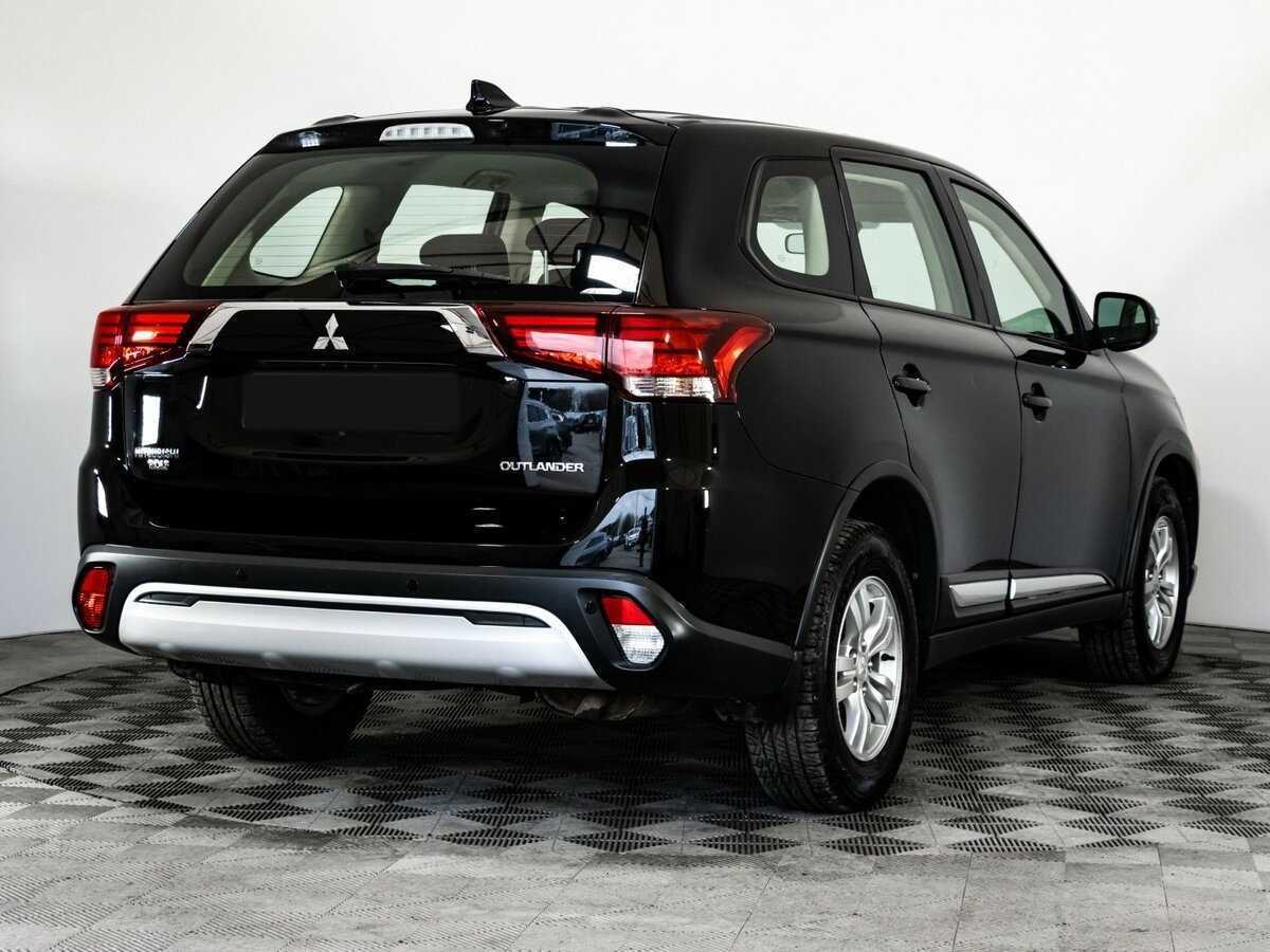 Mitsubishi Outlander, 2018 - 126 019 км. | Фото №4