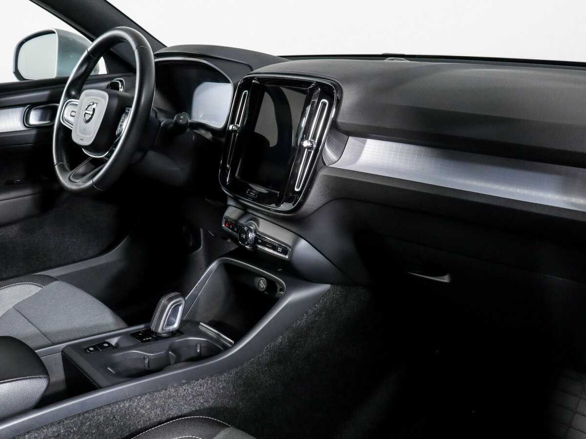 Volvo XC40, 2020 Фото №9
