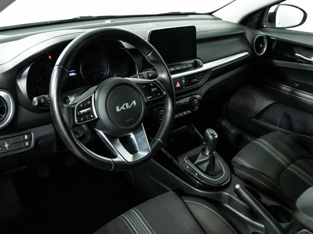 Kia Cerato, 2022 Фото №11