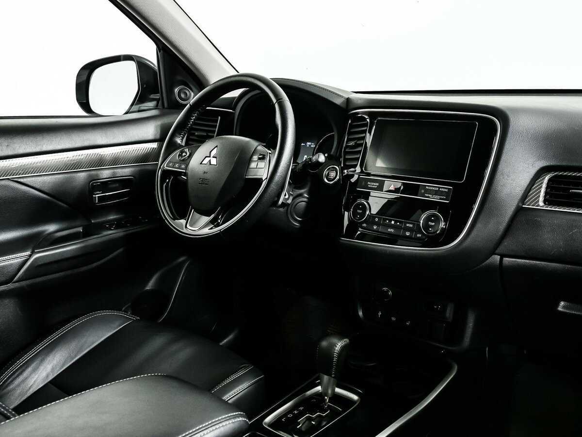 Mitsubishi Outlander, 2019 - 102 292 км. | Фото №7