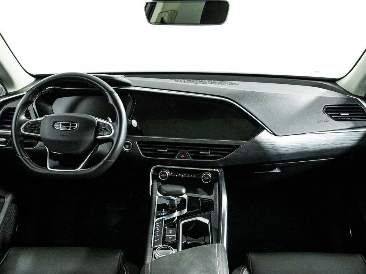 Geely Tugella, 2021 Фото №13