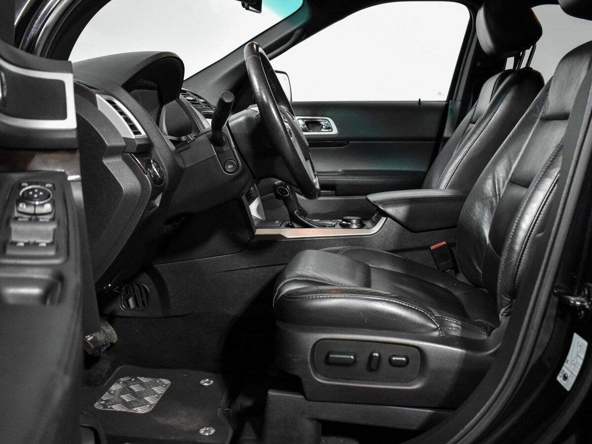 Ford Explorer, 2014 Фото №10