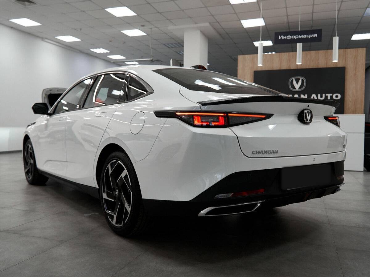 Changan Lamore, 2024 - 1 395 км. | Фото №2