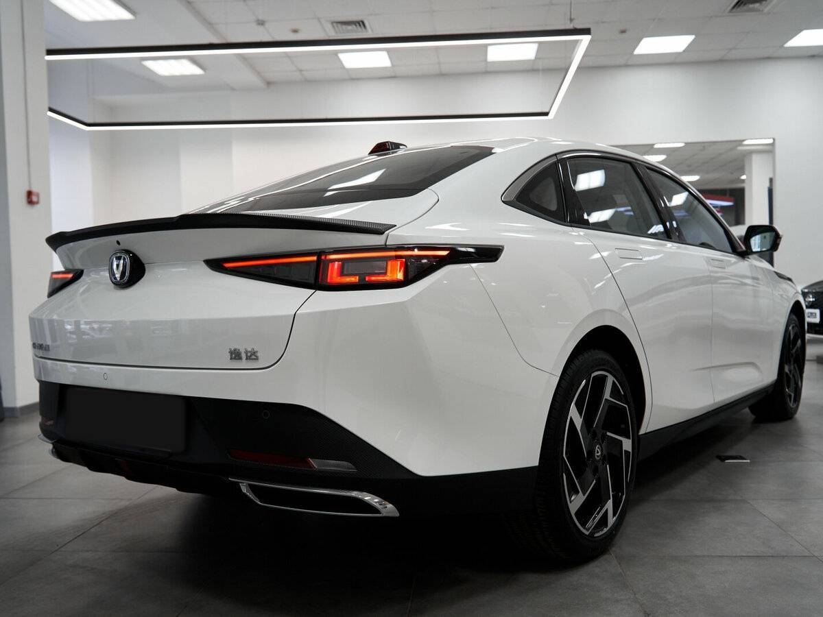 Changan Lamore, 2024 - 1 395 км. | Фото №4